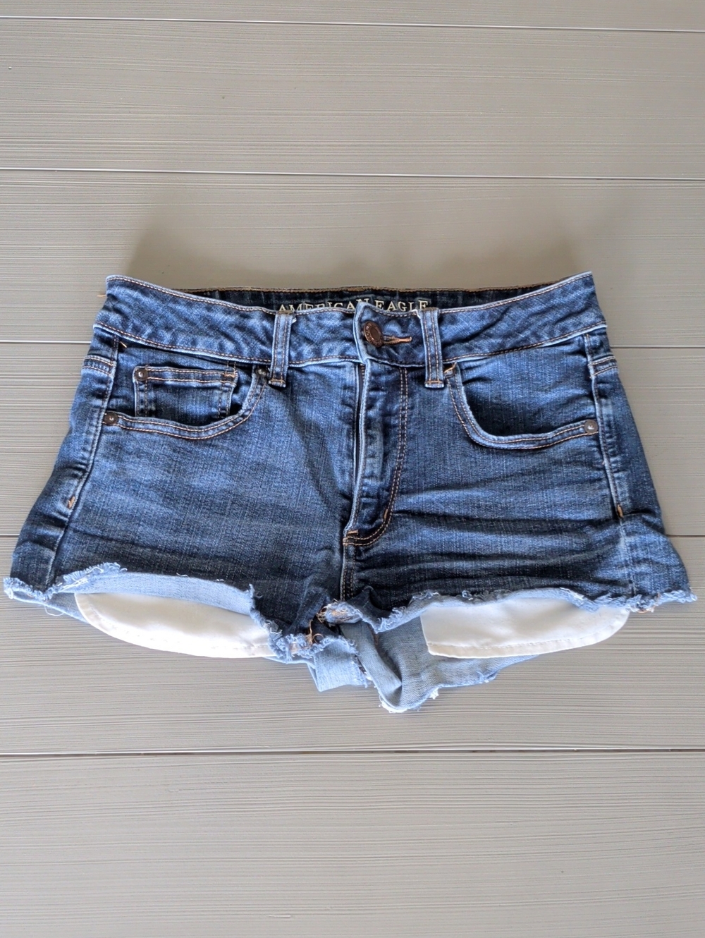 American Eagle AE Women Hi-Rise Shortie Super Stretch Denim Cutoff Shorts Size 6